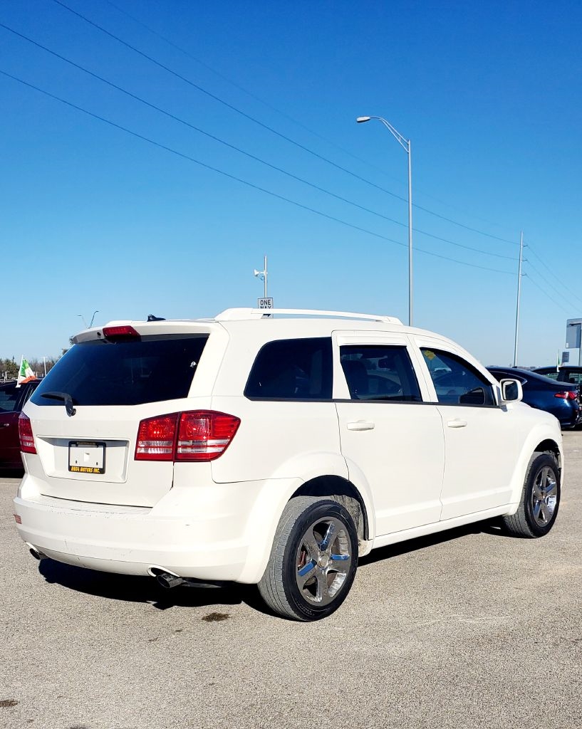 Dodge Journey  2010