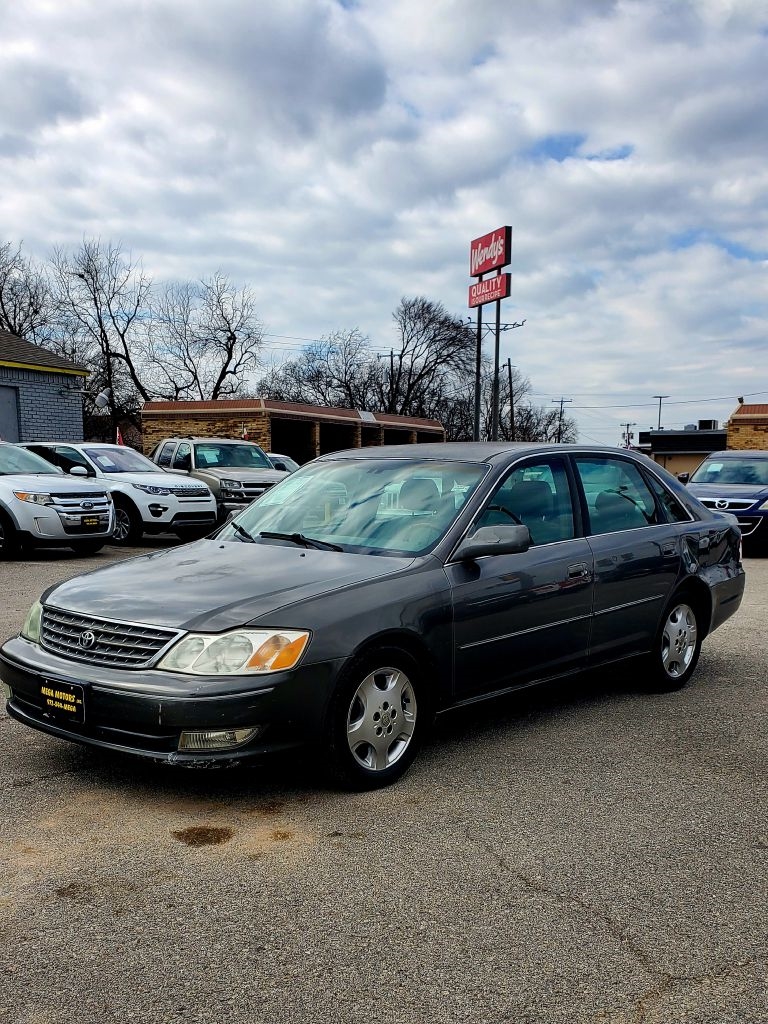 Toyota Avalon  2003