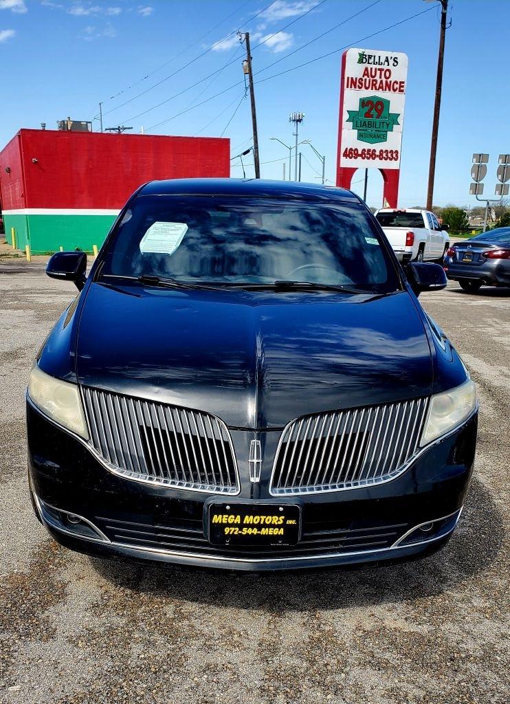 Lincoln MKT  2014