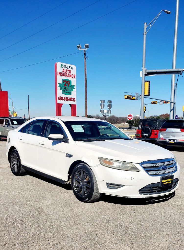 Ford Taurus  2011