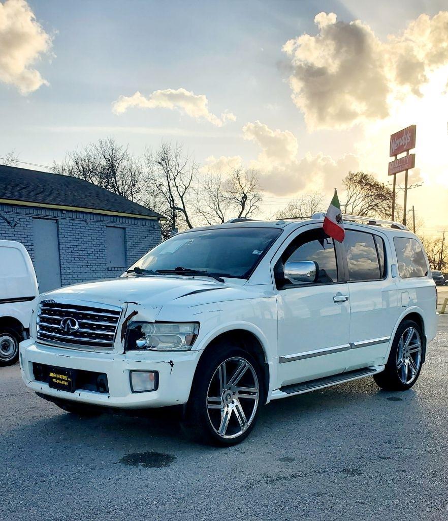 Infiniti QX56  2010