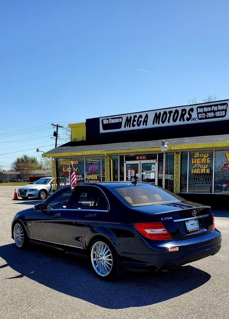 Mercedes-Benz C-Class  2012