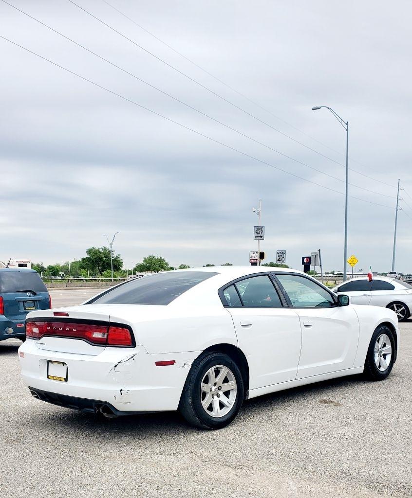 Dodge Charger  2011