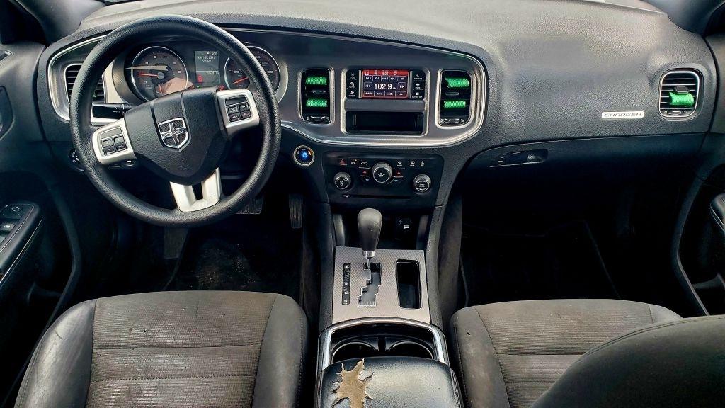 Dodge Charger  2011