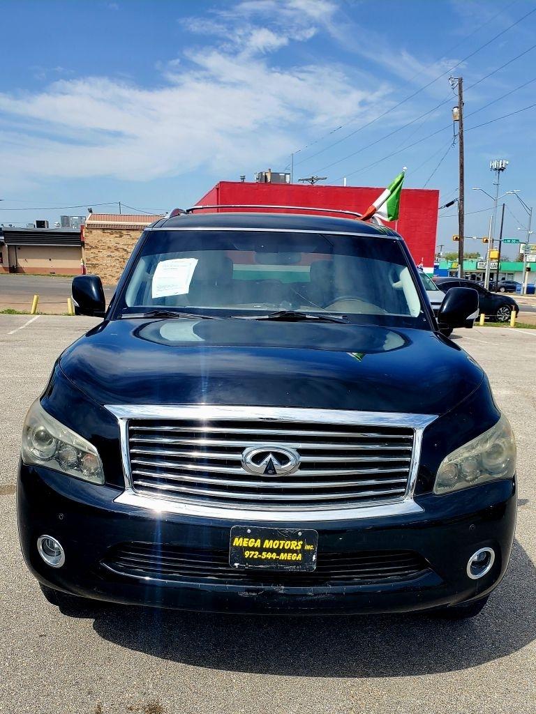 Infiniti QX56  2012