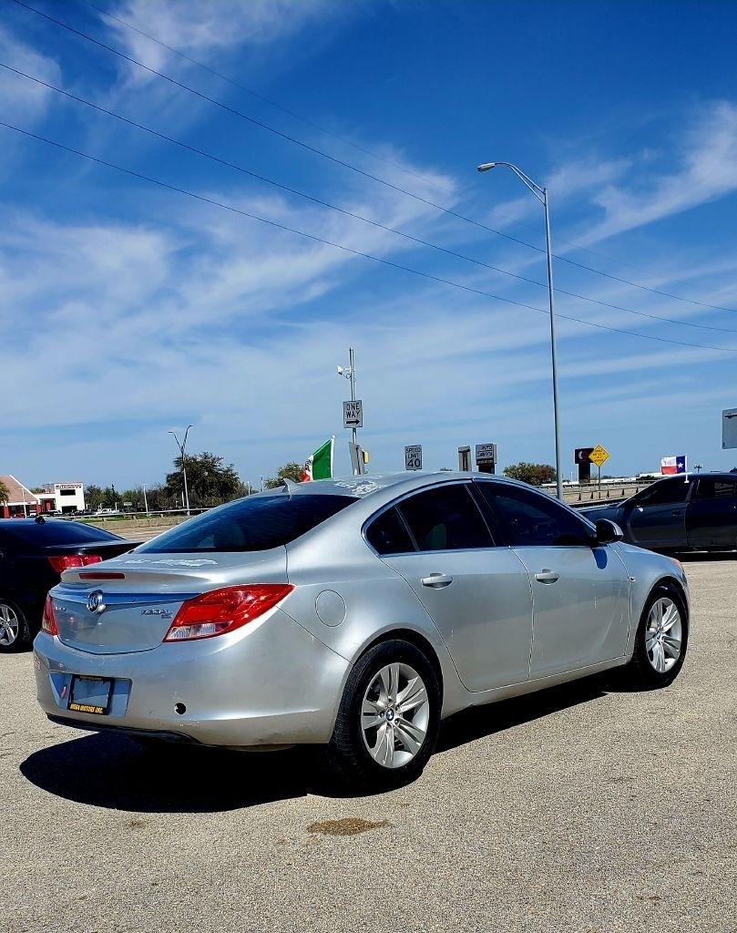 Buick Regal  2011