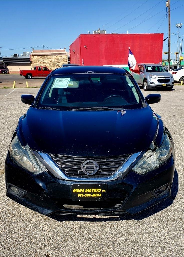 Nissan Altima  2016