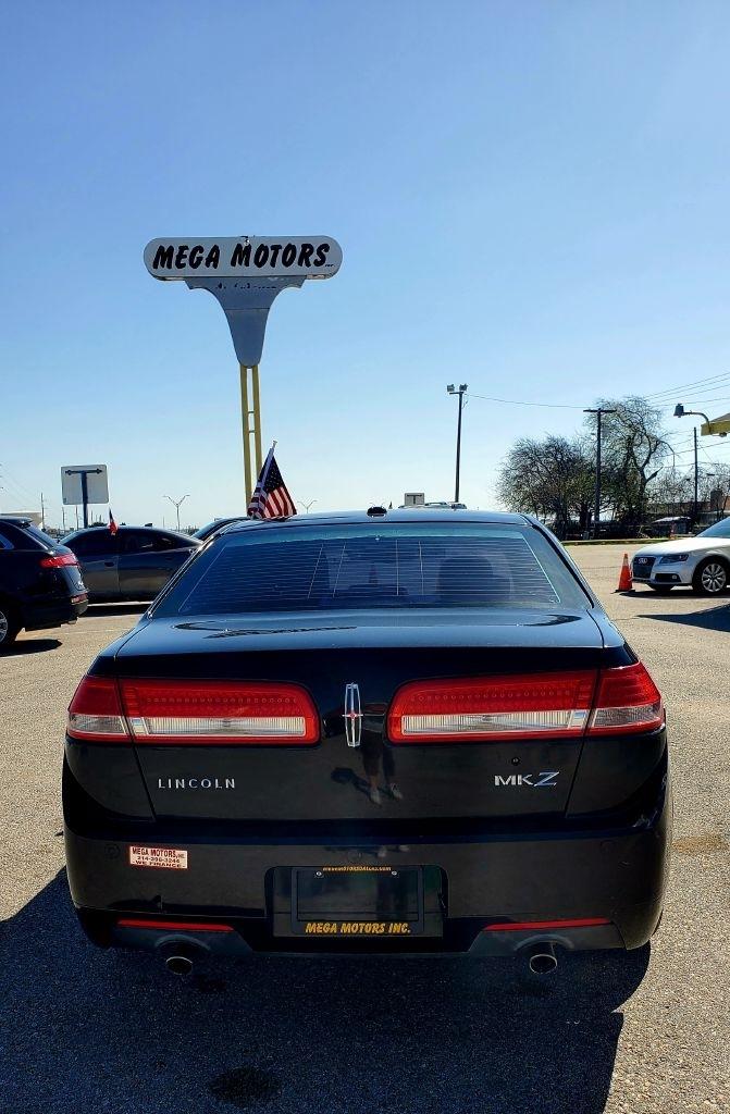 Lincoln MKZ  2010