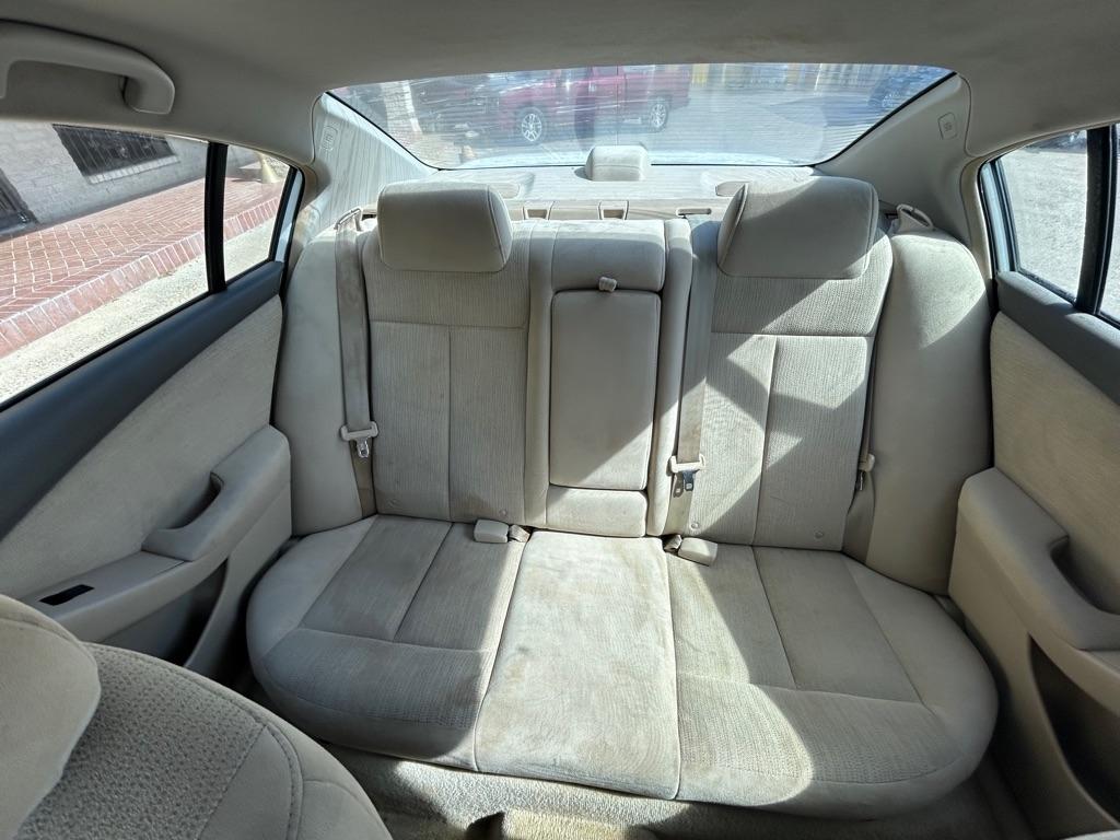 Nissan Altima  2010