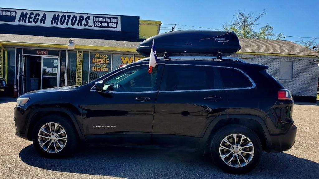 2019 Jeep Cherokee LATITUDE PLUS