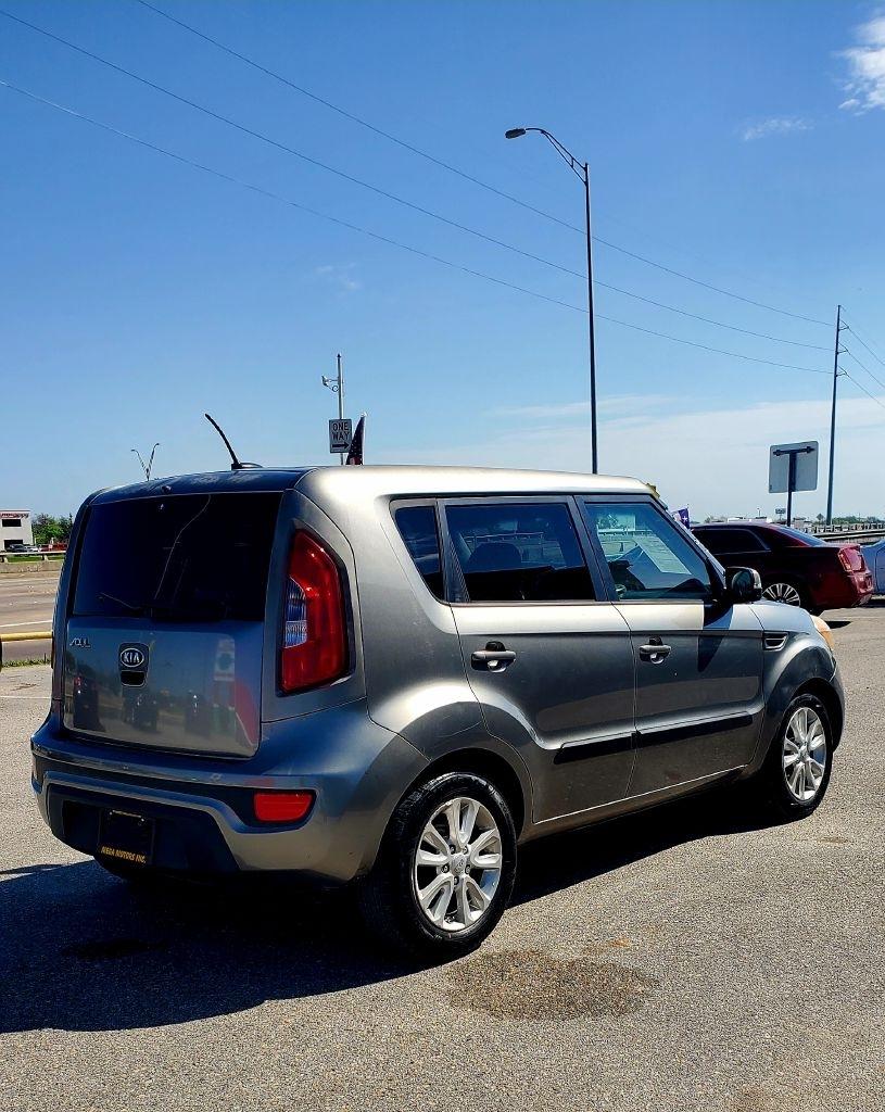 Kia Soul  2012