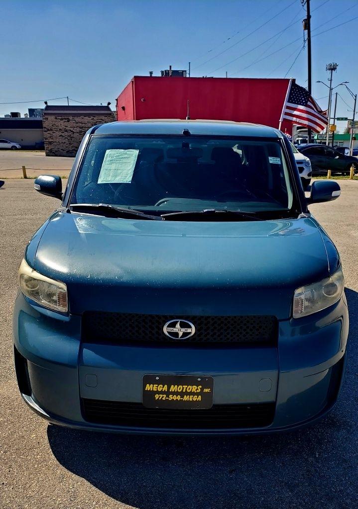 Scion xB  2008