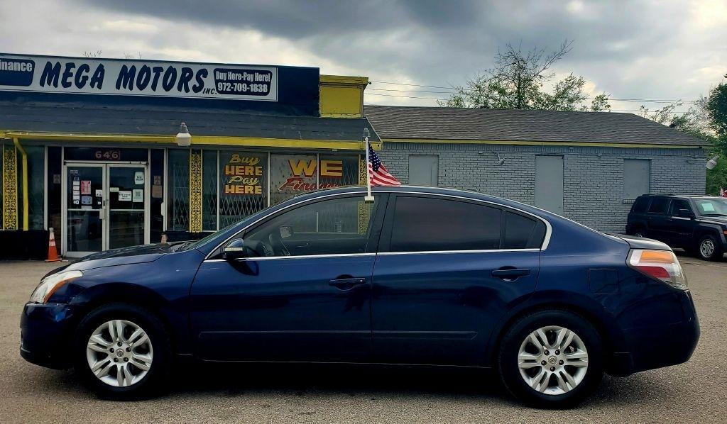 2012 Nissan Altima BASE