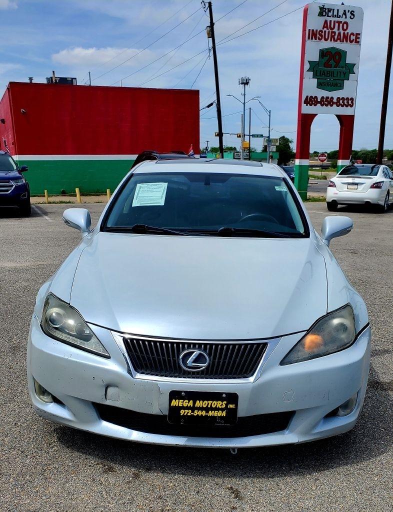 Lexus IS  2010