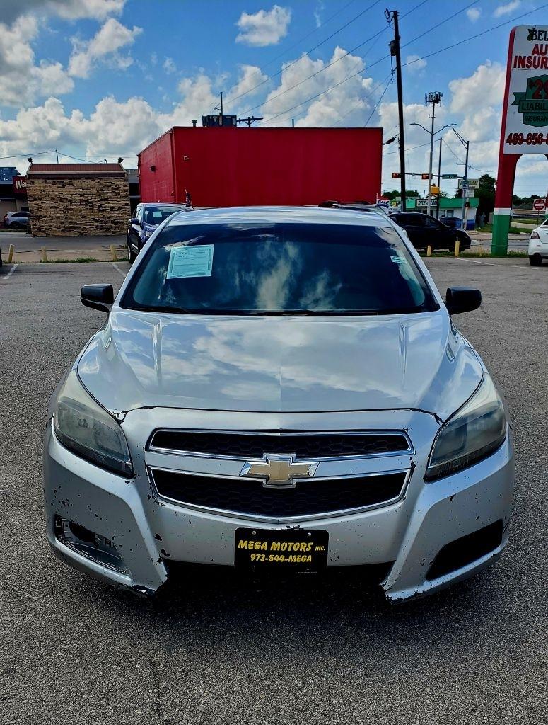Chevrolet Malibu  2013