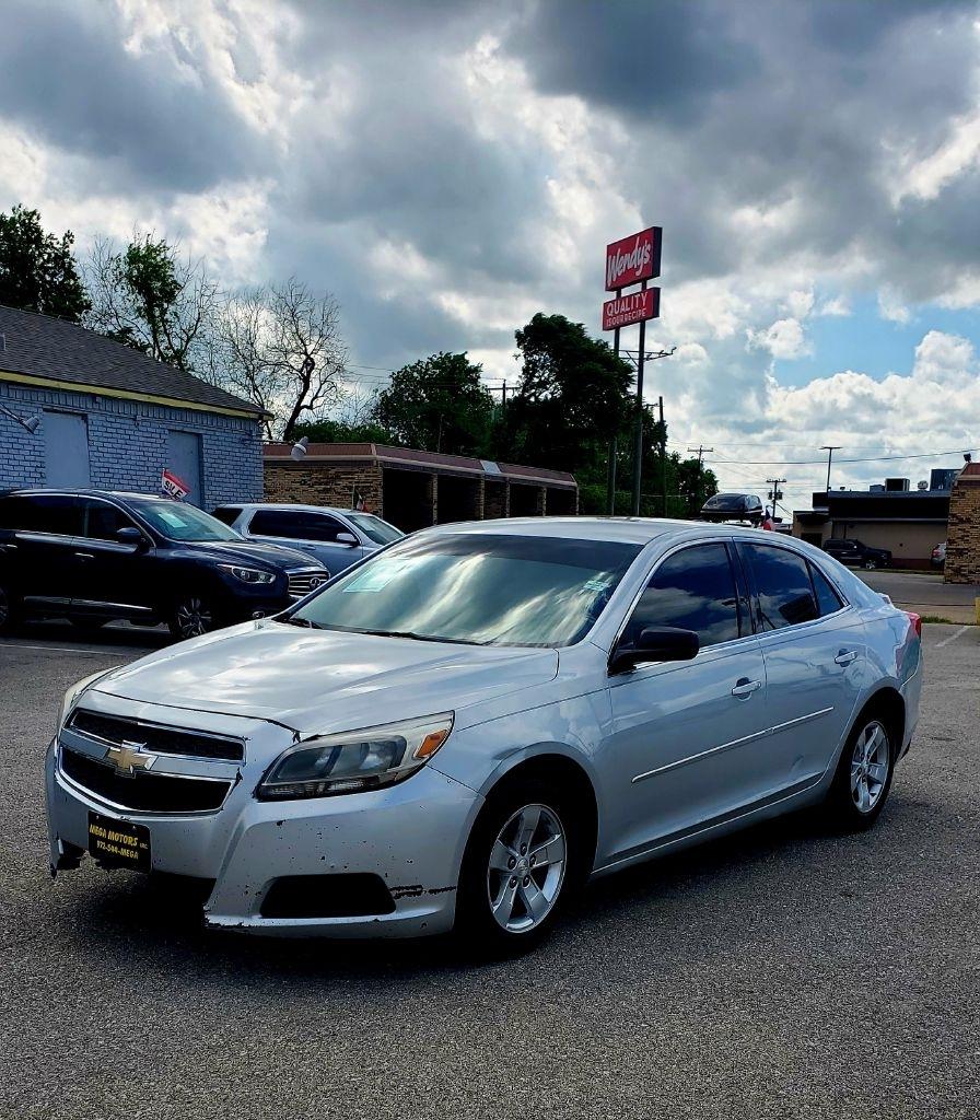 Chevrolet Malibu  2013