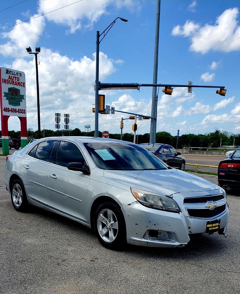 Chevrolet Malibu  2013