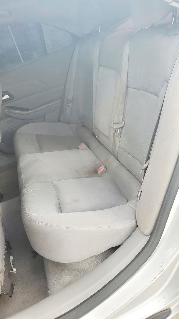 Chevrolet Malibu  2013