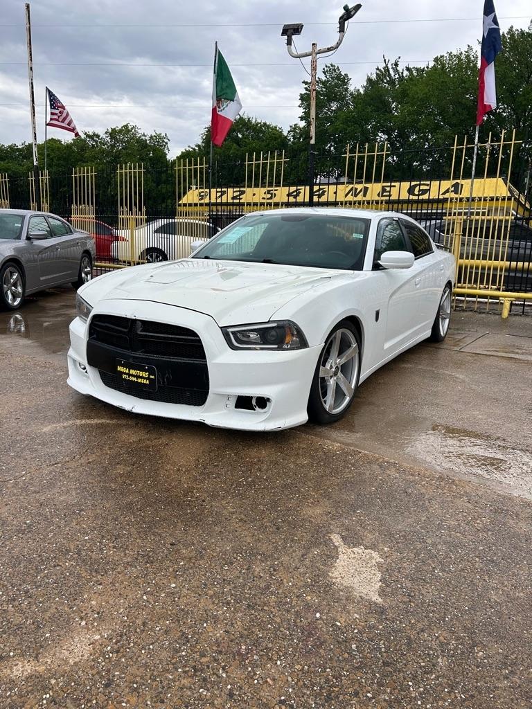 2013 Dodge Charger SE