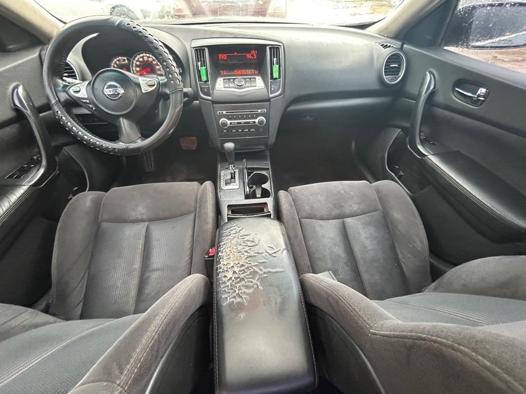 Nissan Maxima  2014