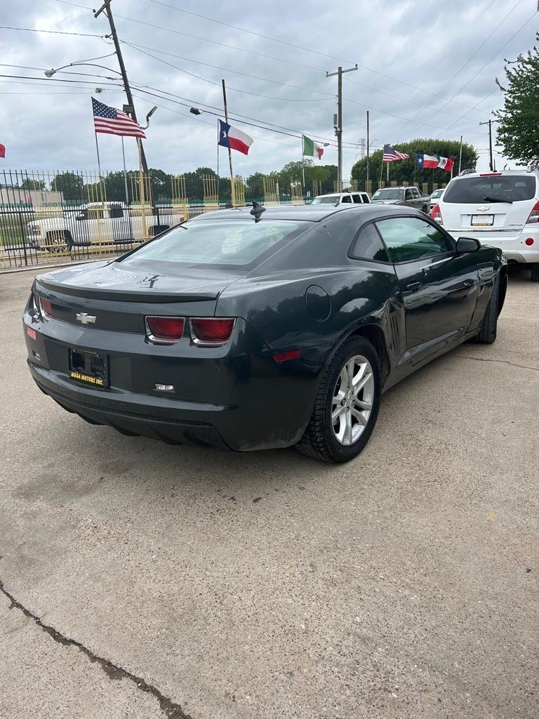 Chevrolet Camaro  2013