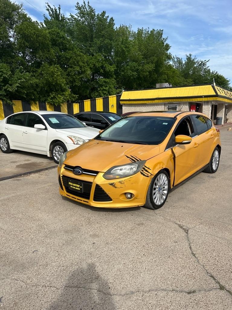 Ford Focus  2012