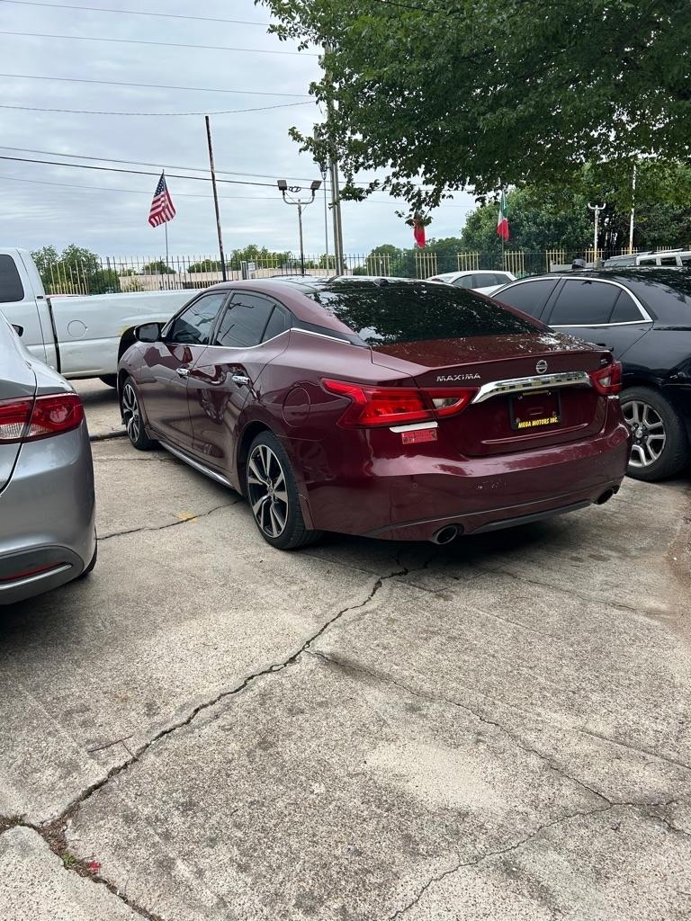 Nissan Maxima  2018