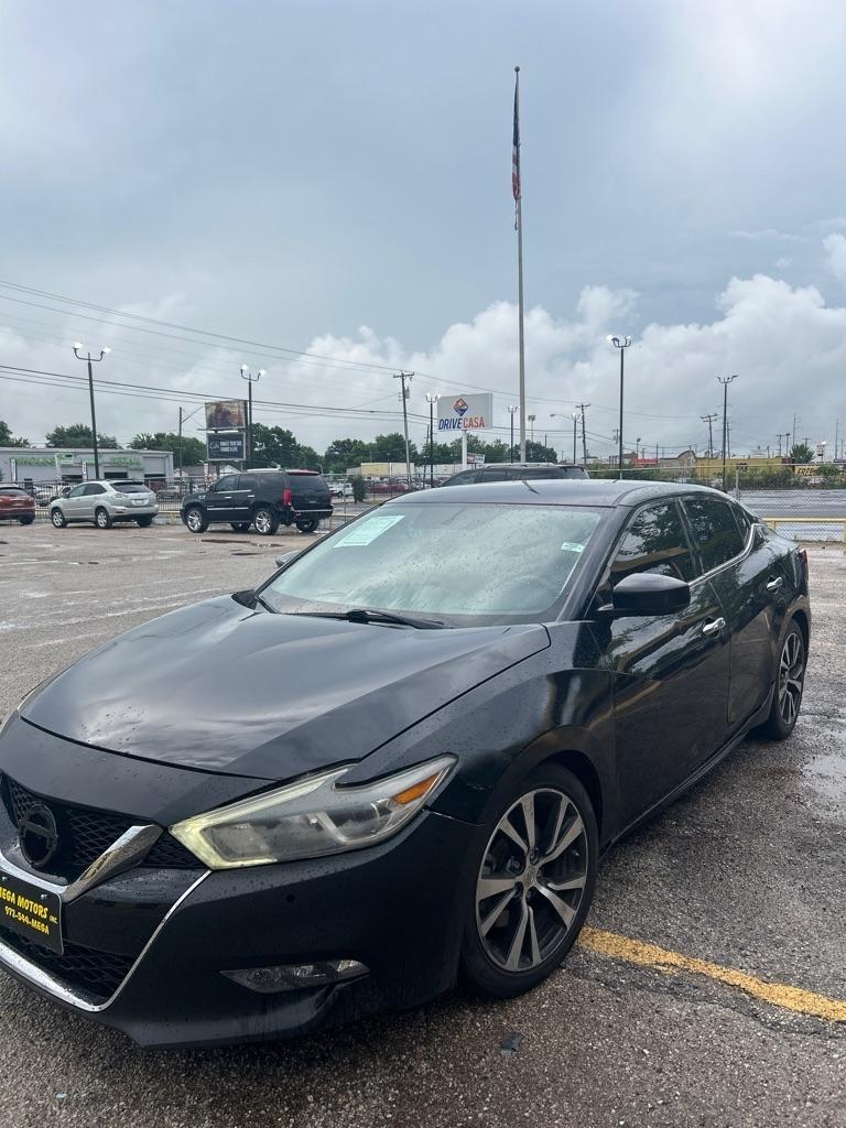 Nissan Maxima  2018