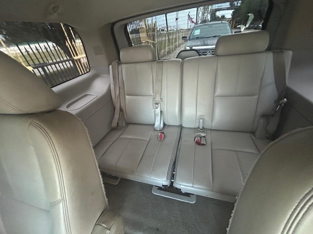 GMC Yukon  2011