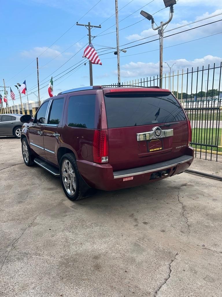 2008 Cadillac Escalade's photo