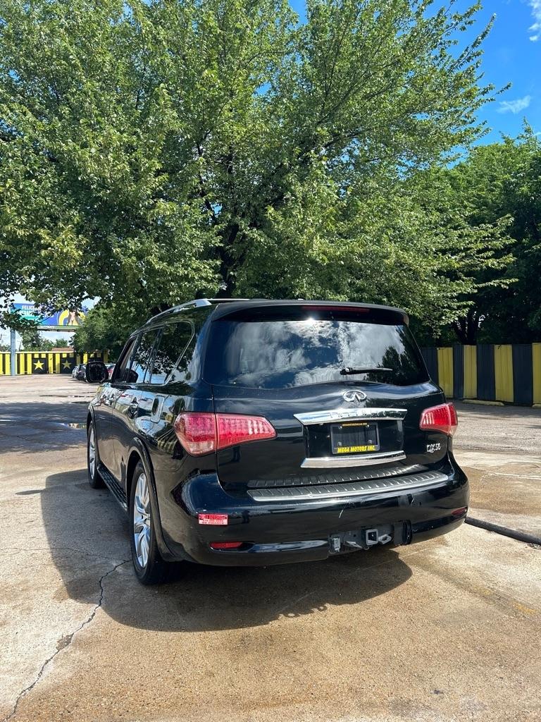 Infiniti QX56  2012