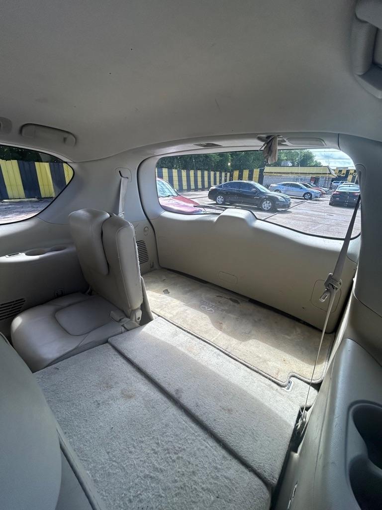 Infiniti QX56  2012