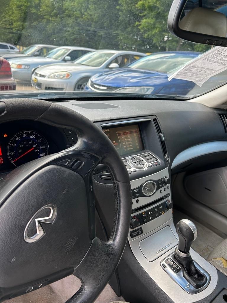 Infiniti G Sedan  2009