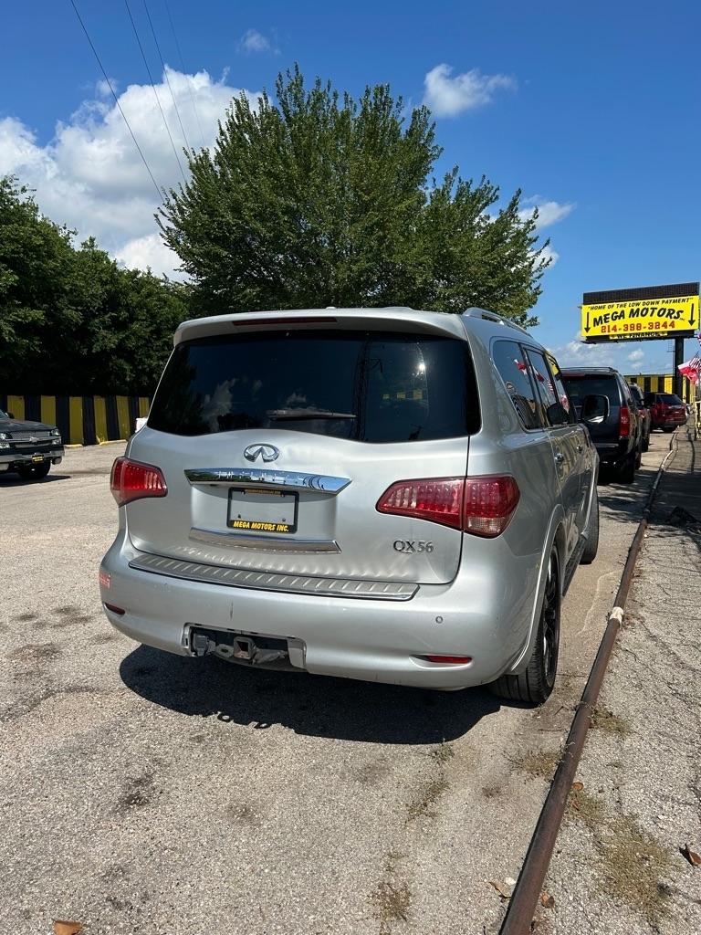 Infiniti QX56  2013
