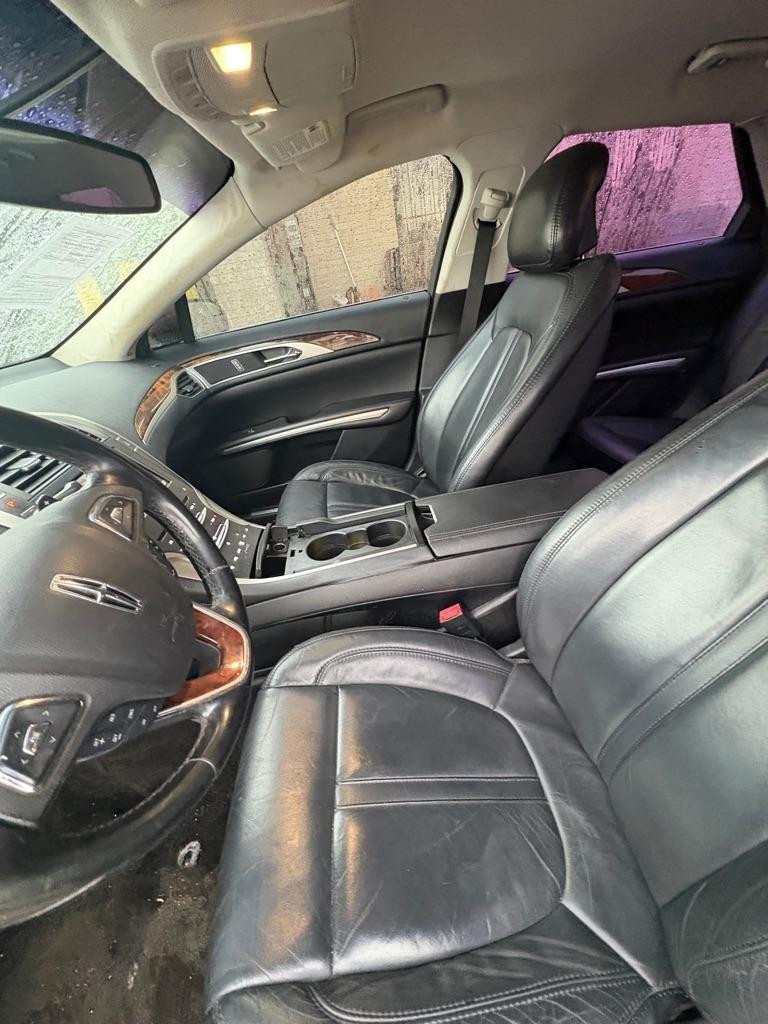 Lincoln MKZ  2015