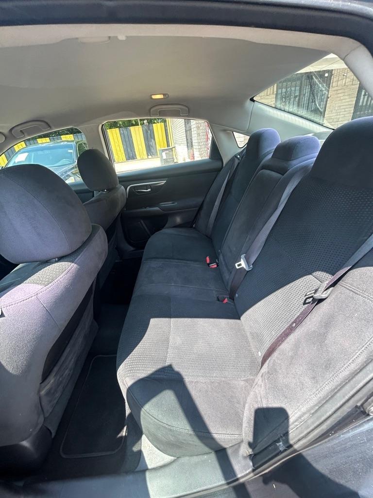 Nissan Altima  2014