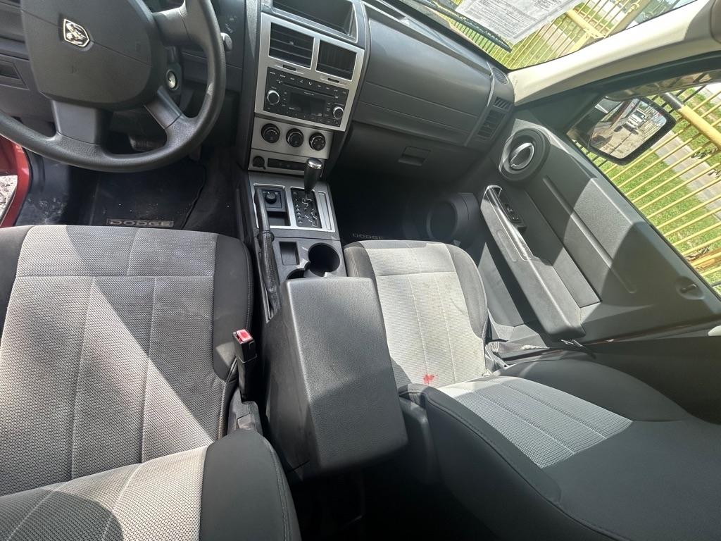 Dodge Nitro  2007
