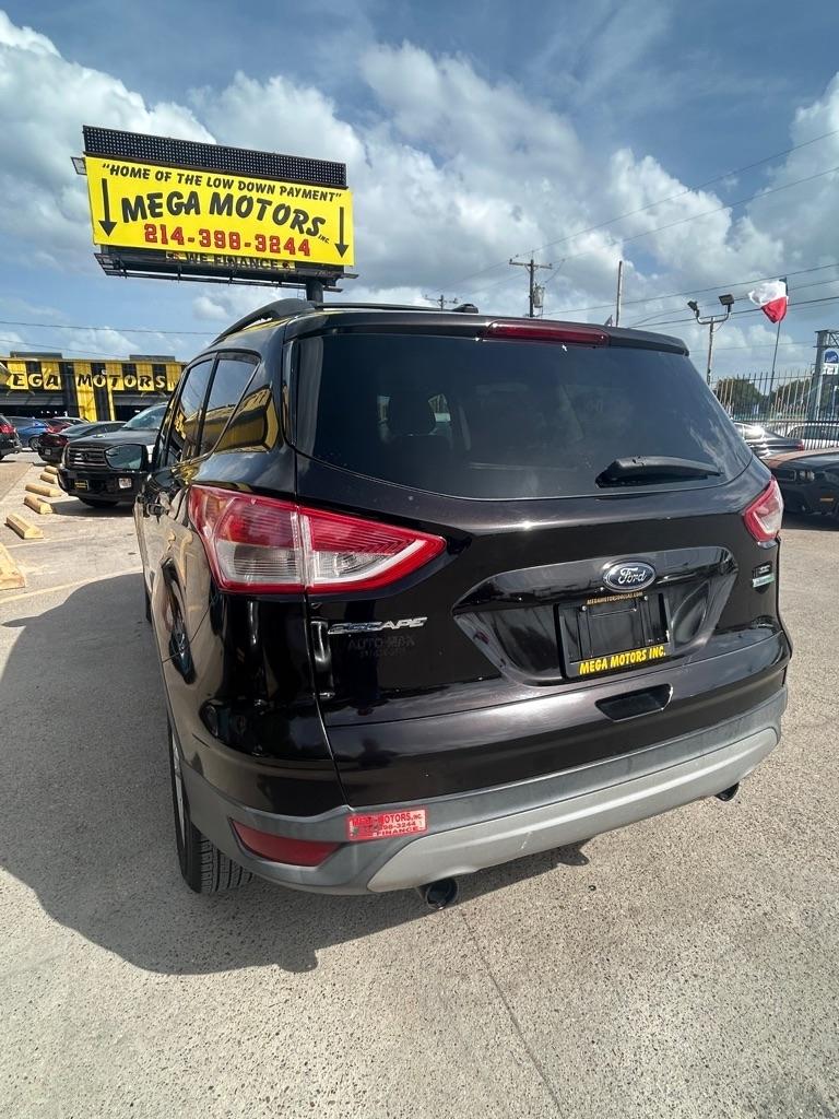 Ford Escape  2013