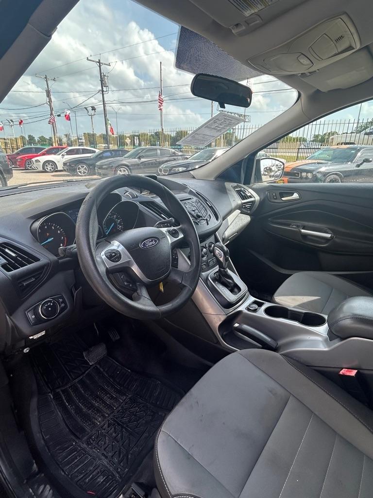 Ford Escape  2013