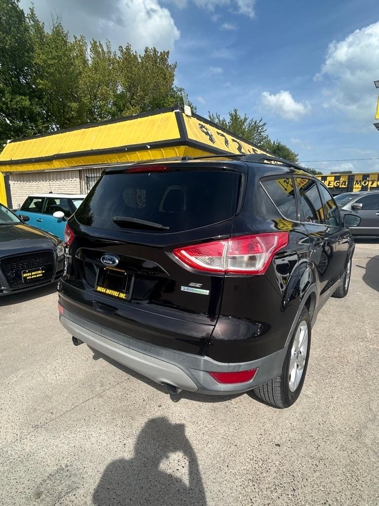 Ford Escape  2013