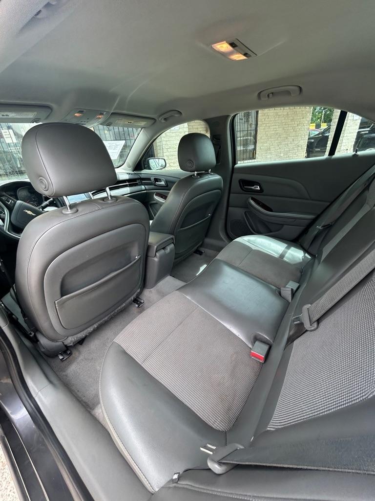 Chevrolet Malibu  2013