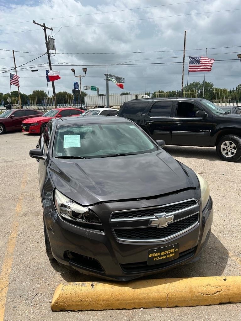 Chevrolet Malibu  2013