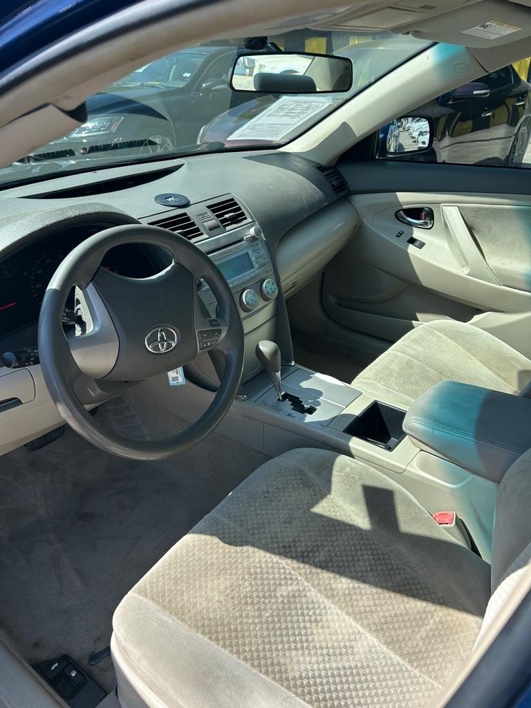 Toyota Camry  2009