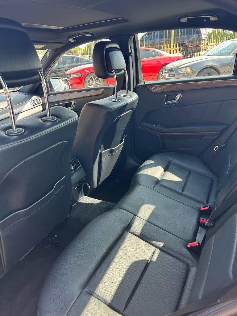 Mercedes-Benz E-Class  2011