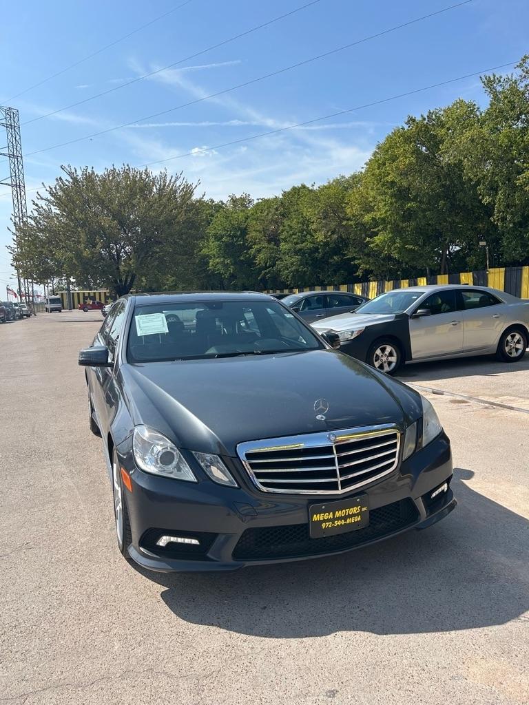 Mercedes-Benz E-Class  2011