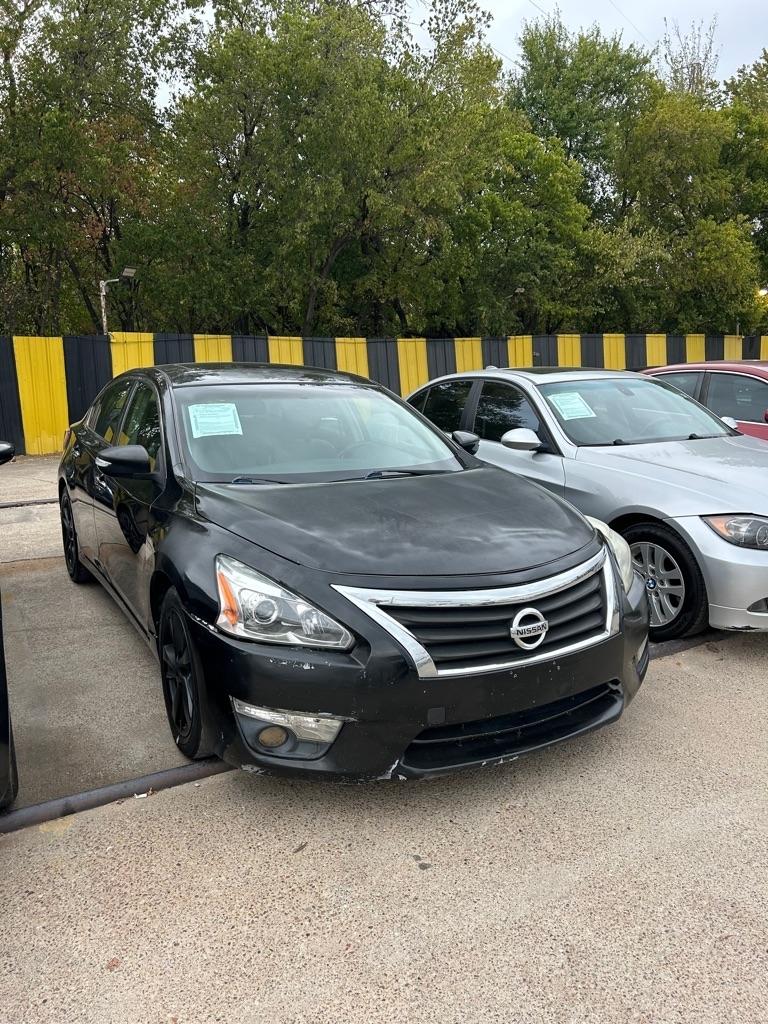 Nissan Altima  2013