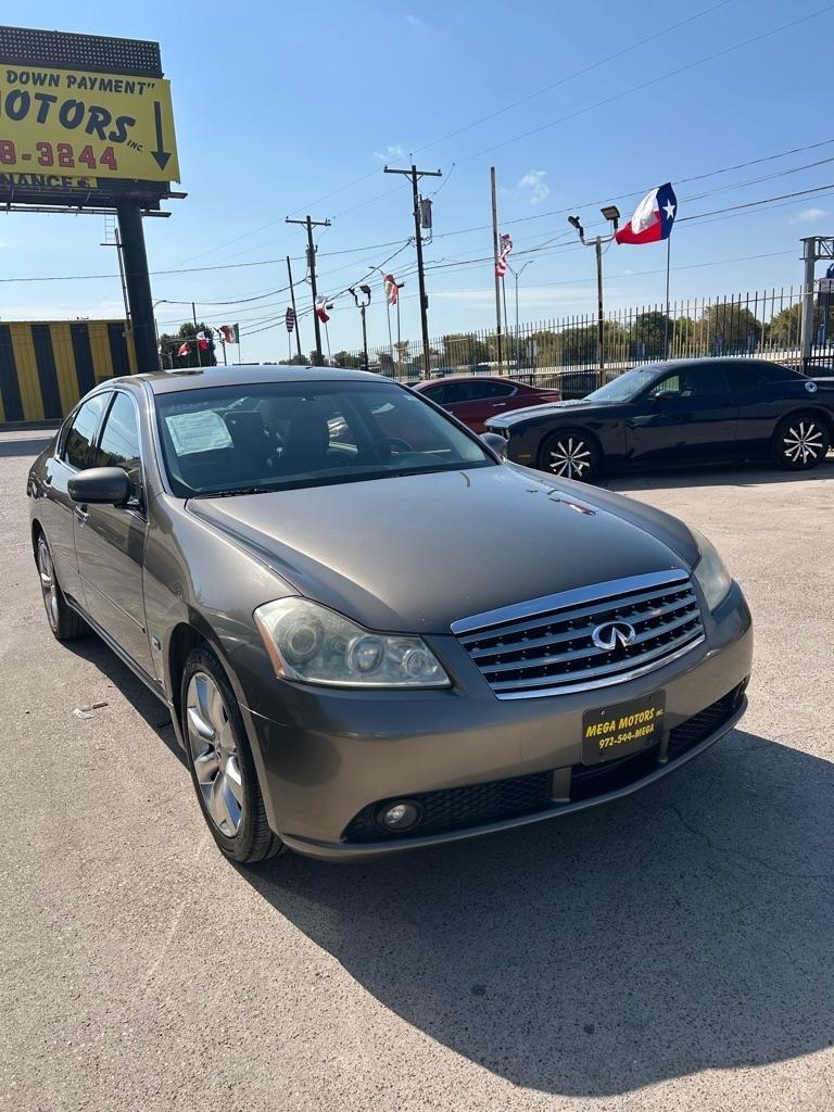 Infiniti M  2007