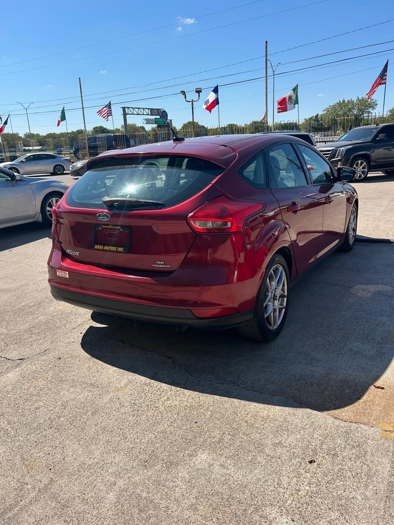 Ford Focus  2015