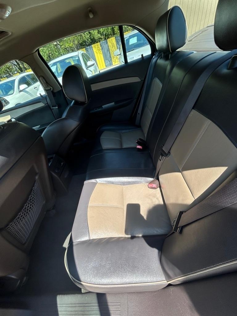 Chevrolet Malibu  2011