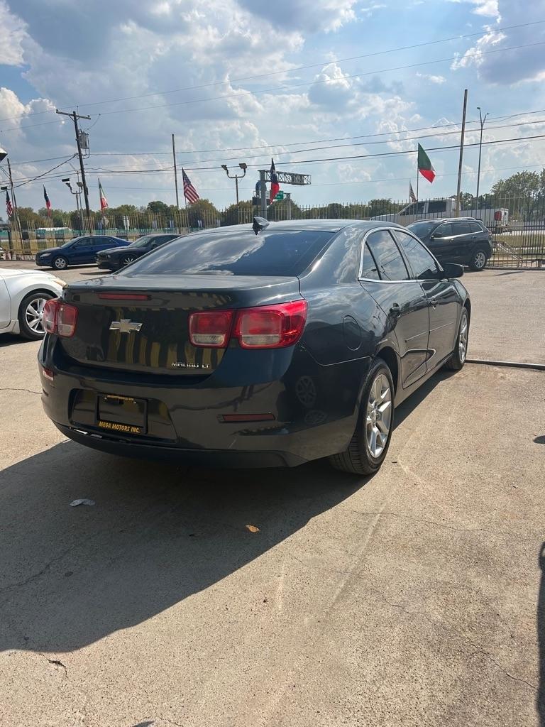 Chevrolet Malibu  2015